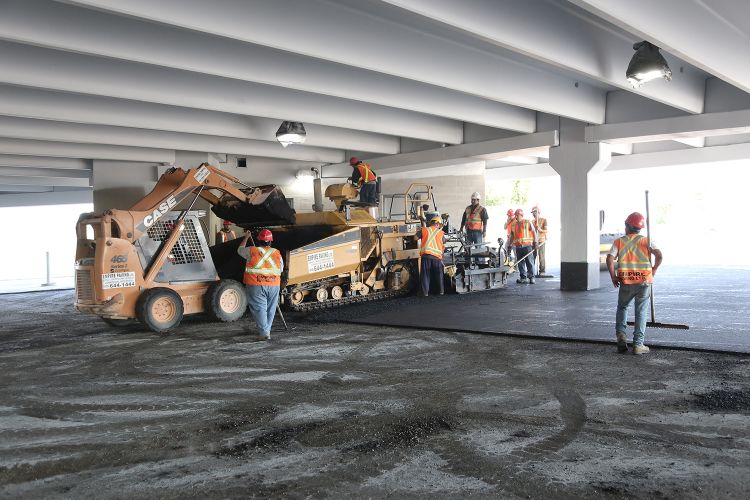 How to Maintain Your Asphalt Parking Lot During the Rainy Season