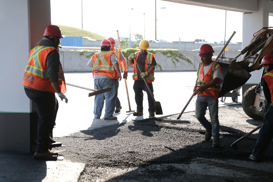 Asphalt or Concrete Paving: Which Is Right for You?