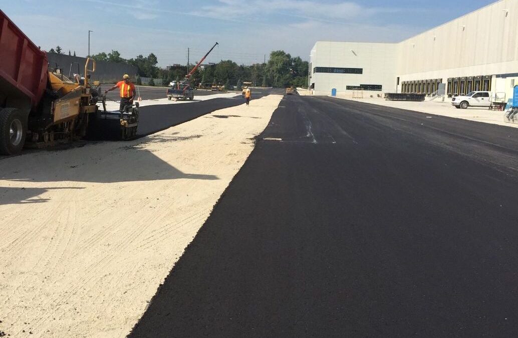 When and Why Do You Need Asphalt Paving Services?
