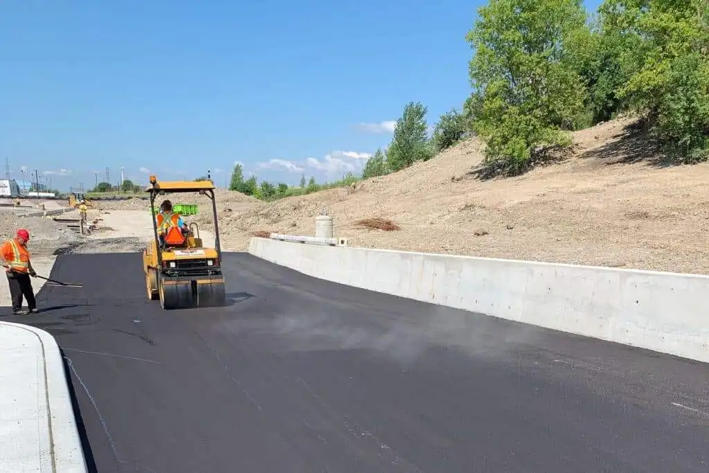 asphalt-paving-gta-1-1024×683