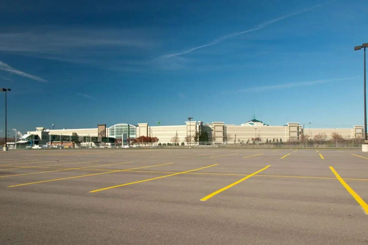 Parking lot