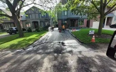 Why Some Driveways Fail Within 5 Years (And Others Last 15–20)