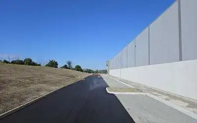 How Large-Scale Asphalt Projects Are Phased to Minimize Business Disruption